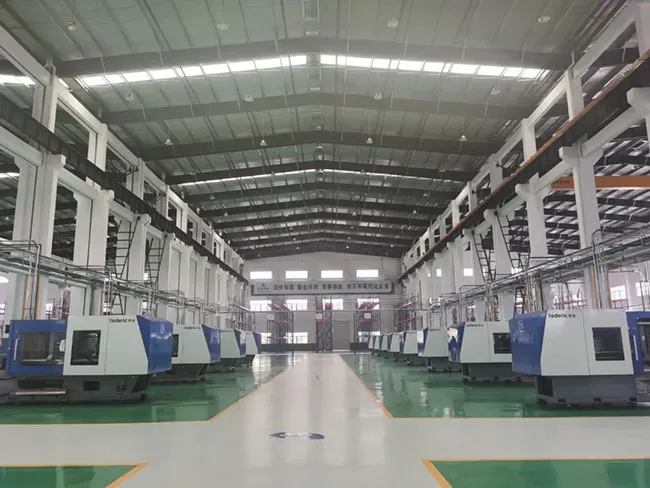 آلات صب الحقن الكهربائية Tederic في مصنع Chenfeng